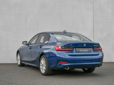 BMW Série 3 330 Saloon e - HEAD-UP - CAMERA - LANE ASSIST - LED - LEDER -  - 9