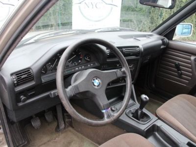 BMW Série 3 E30 318i Baur  - 25