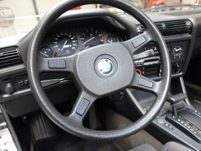 BMW Série 3 E30 318i Baur TC  - 25