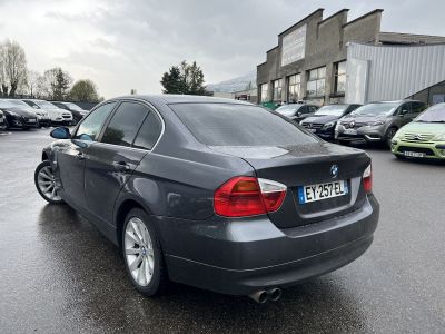 BMW Série 3 (E90) 325XIA 218CH SPORT DESIGN - <small></small> 8.990 € <small>TTC</small> - #2
