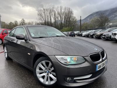 BMW Série 3 (E92) 320D 184CH LUXE - <small></small> 12.490 € <small>TTC</small> - #2