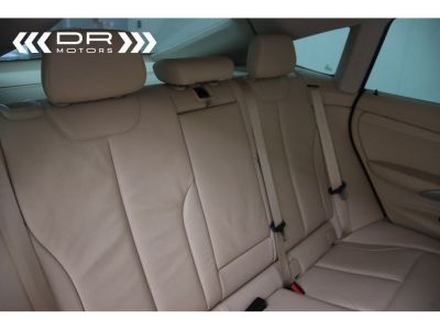 BMW Série 3 Gran Turismo  318 dA - GT NAVI LEDER LED  - 14