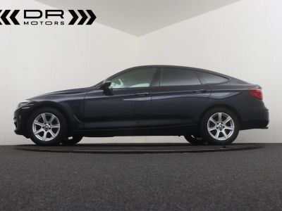 BMW Série 3 Gran Turismo 318 dA - NAVI LEDER LED 38.675km!!!  - 6