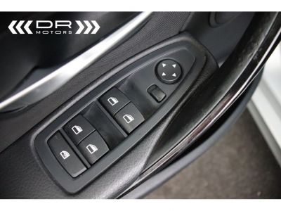 BMW Série 3 Touring  316 i SPORTLINE - NAVI TOPSTAAT  - 41