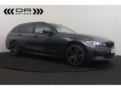 BMW Série 3 Touring  318 dA ADVANTAGE - LED NAVI COMFORT ACCES DAB -27.341km!!!  - 4