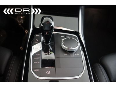 BMW Série 3 Touring  318 dA ADVANTAGE - LED NAVI COMFORT ACCES DAB -27.341km!!!  - 29