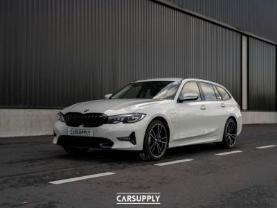 BMW Série 3 Touring  330 e Hybrid - Trekhaak - Sportline - 19  - 2