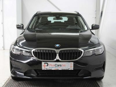 BMW Série 3 Touring 318 318i ~ Navi Led PDC Leder Top Deal  - 2