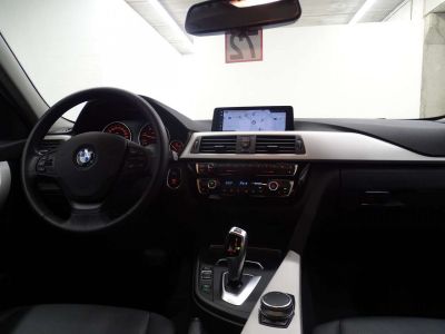 BMW Série 3 Touring 318 dA  - 12
