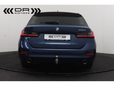 BMW Série 3 Touring 330 e ADVANTAGE - NAVI LED LEDER PANODAK TREKHAAK LIVE COCKPIT  - 4