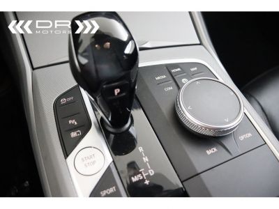 BMW Série 3 Touring 330 e ADVANTAGE - NAVI LED LEDER PANODAK TREKHAAK LIVE COCKPIT  - 29