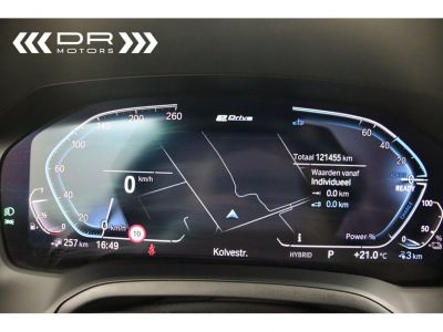 BMW Série 3 Touring 330 e ADVANTAGE - NAVI LED LEDER PANODAK TREKHAAK LIVE COCKPIT  - 35