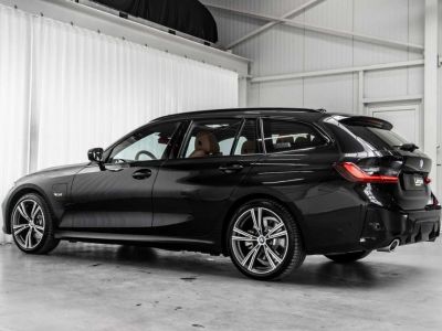 BMW Série 3 Touring 330 e Hybrid M Sport Panodak HUD ACC LED HiFi  - 11
