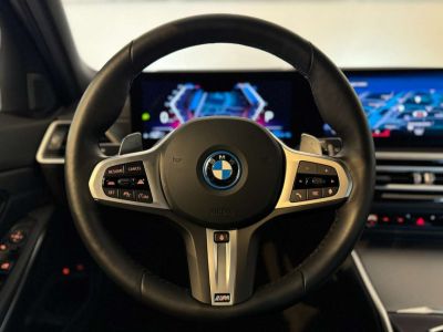 BMW Série 3 Touring 330 e Plug-in hybrid M Sport-Trekhaak-ACC  - 16