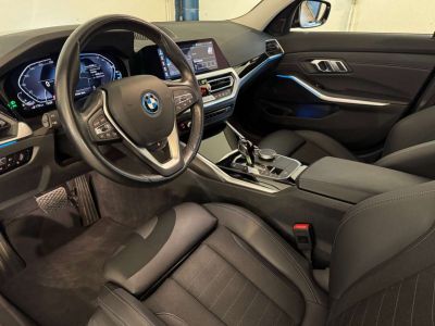 BMW Série 3 Touring 330 e Plug-in hybrid Sport-Trekhaak-ActCruise.  - 8