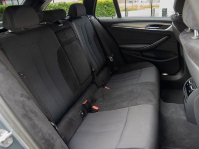 BMW Série 5 520 dA M Sportpakket - 1ste EIGENAAR - HISTORIEK - ALCANTARA - TREKHAAK - HIFI - LED - KEYLESS - EURO 6  - 17