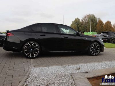 BMW Série 5 530 E G60 M-SPORT PANO TREKHK 360CAM H&K  - 8