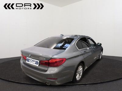 BMW Série 5 530 e iPerformance - LEDER NAVI TREKHAAK DAB  - 3