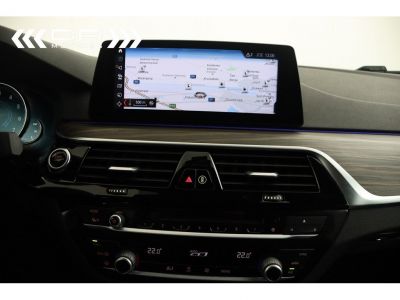 BMW Série 5 530 e M PACK - NAVI HARMANN KARDON ADAPTIVE CRUISE LED HEAD UP  - 23