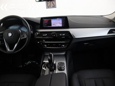 BMW Série 5 530 iA - LED NAVI PROFESSIONAL COCKPIT ALU 18"  - 16