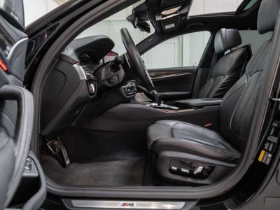 BMW Série 5 530 Saloon e Hybrid M Sport Individual Rear Seat TV SoftClose  - 14