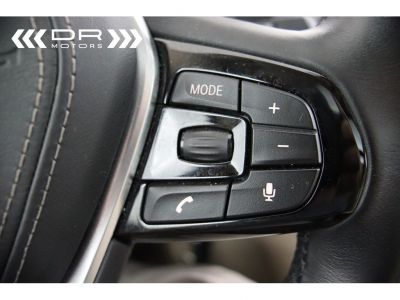 BMW Série 5 Touring 520 dA - NAVI LEDER PANODAK KEYLESS ENTRY  - 36