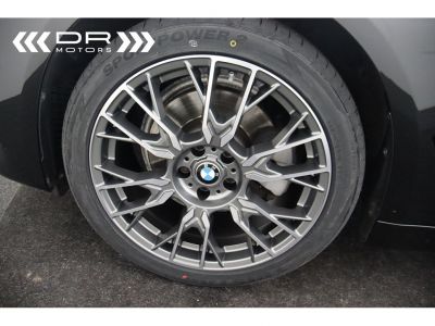 BMW Série 5 Touring 520 dA - NAVI LEDER PANODAK KEYLESS ENTRY  - 52