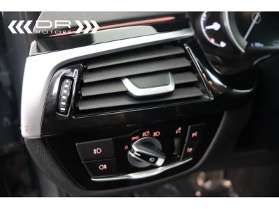 BMW Série 5 Touring 520 dA SPORTLINE - LEDER NAVI PROFESSIONAL LED  - 43