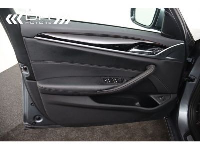 BMW Série 5 Touring 520 dA SPORTLINE - LEDER NAVI PROFESSIONAL LED  - 46