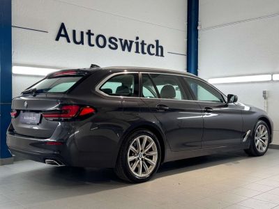 BMW Série 5 Touring 520 i Act.Cruise-Sportseat-Trekhaak-Cam-DAB  - 6