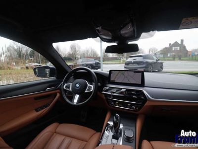 BMW Série 5 Touring 530 E BREAK M-SPORT INTGR STR LASR HUD 360  - 28