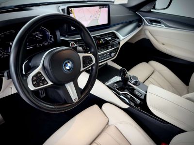 BMW Série 5 Touring 530 e xDrive FULL M 1ERPRO LASER TOIT OUVR.  - 11