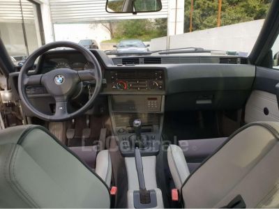 BMW Série 6 SERIE E24 COUPE M635 CSI - <small>A partir de </small>590 EUR <small>/ mois</small> - #19