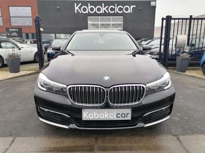 BMW Série 7 725 dASL--FULL OPTIONS-TOIT OUVRANT !! 48.150 km  - 2