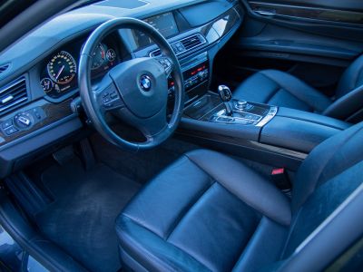 BMW Série 7 730 dA - MEMORYSEATS - XENON - CRUISECONTROL - CAMERA - KEYLESS START - ZETELVERWARMING  - 14