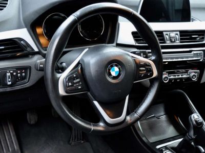 BMW X1 1.5i sDrive18 140cv  - 12