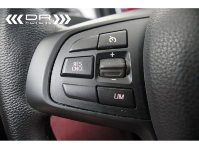 BMW X1 16d sDrive ADVANTAGE BUSINESS - NAVI LEDER TREKHAAK  - 32