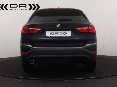 BMW X1 16d sDrive FACELIFT - ADVANTAGE BUSINESS NAVI TOPSTAAT  - 9