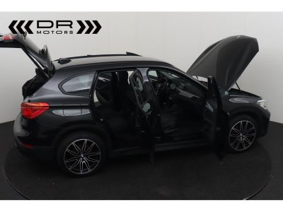 BMW X1 16d sDrive FACELIFT - ADVANTAGE BUSINESS NAVI TOPSTAAT  - 12