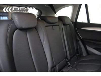 BMW X1 16dA sDrive ADVANTAGE BUSINESS - LED NAVI LEDER TREKHAAK  - 17