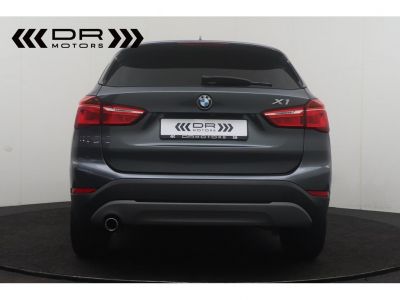 BMW X1 18dA sDrive - LEDER NAVI  - 6