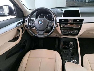 BMW X1 18i sDrive  - 7