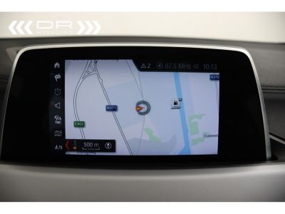 BMW X2 16dA sDrive - NAVIGATIE AIRCO LED  - 18