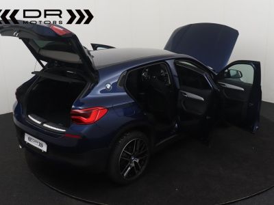 BMW X2 16dA sDrive - TOPSTAAT NAVIGATIE LED  - 11