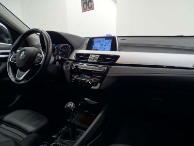 BMW X2 18i SDrive  - 12