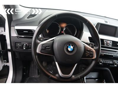 BMW X2 18i sDrive  - 28