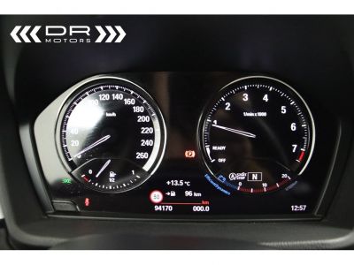 BMW X2 18i sDrive - NAVI LEDER  - 36