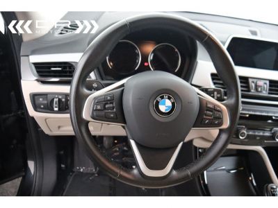 BMW X2 sDrive 18i ADVANTAGE - NAVI LEDER DAB  - 33