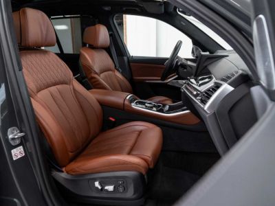 BMW X5 xDrive50e M Sport Massage Bowers&Wilkins Skylounge  - 17