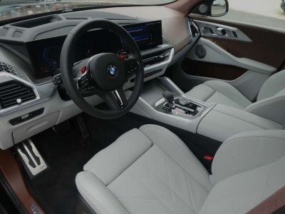 BMW XM 4.4AS PHEV (480 kW) NETTO: 132.223 EURO  - 12